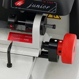 An-San Junior Çivi Anahtar Kesme Makinesi resmi
